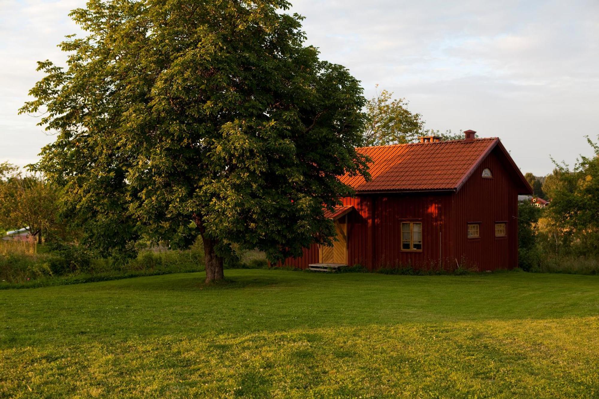 Penzion Sahlstroemsgarden Torsby Exteriér fotografie